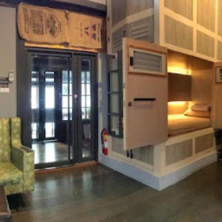 Jerry'S Mazehut Hostel Tainan Esterno foto