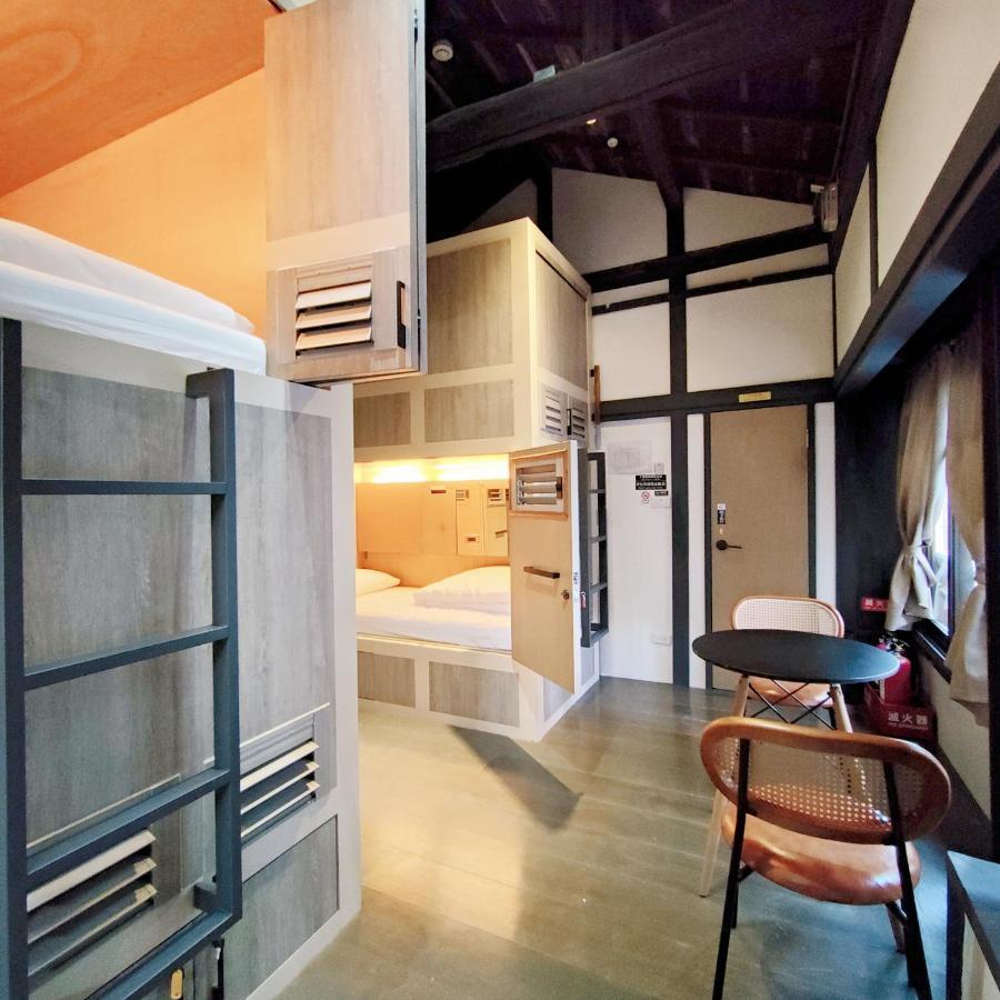 Jerry'S Mazehut Hostel Tainan Esterno foto