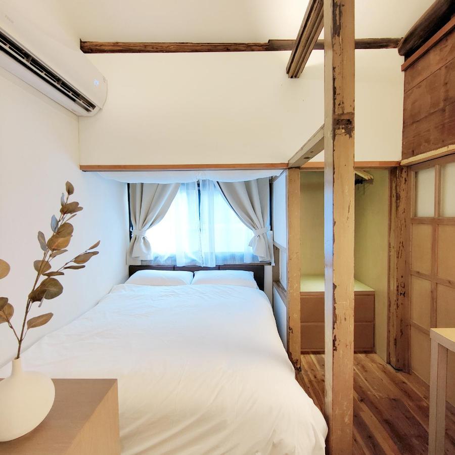 Jerry'S Mazehut Hostel Tainan Esterno foto